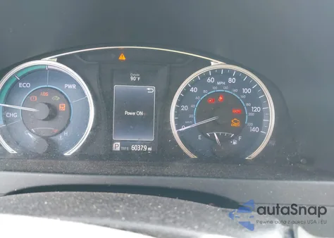 2016 Toyota Camry Xle z USA, uszkodzony, nr VIN 4T1BD1FK2GU191222